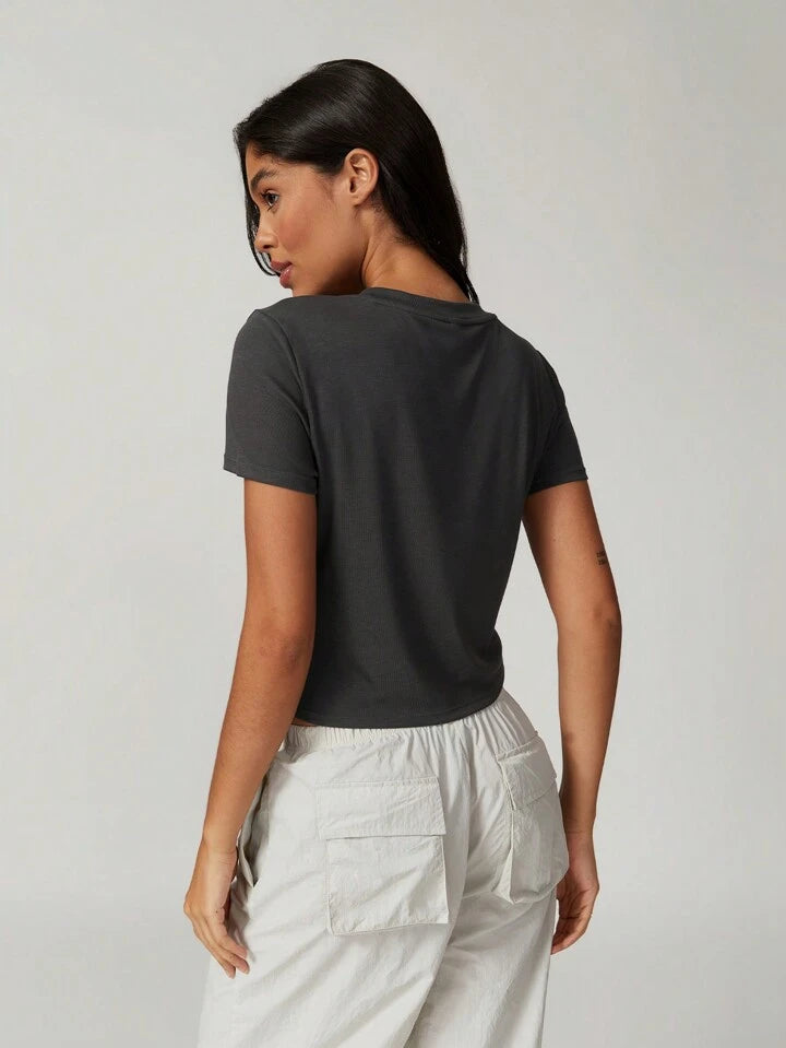 Dry Classic Gray Cropped Short-Sleeve Tee