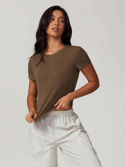 Dry Classic Gray Cropped Short-Sleeve Tee